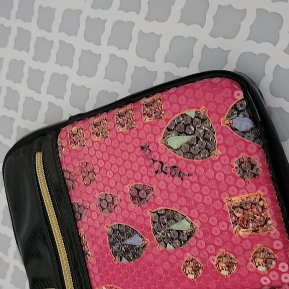 Tablet case - Picture 3 of 8